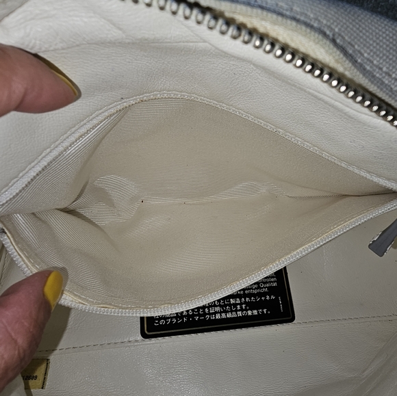 AUTHENTIC VINTAGE CANVAS CHANEL HANDLES BAG, USED CONDITION - Picture 12 of 15